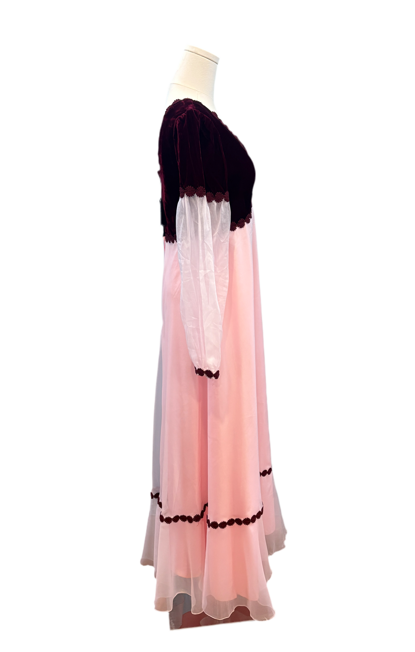 1960s Vintage Union Made Dress with Floral Trim
