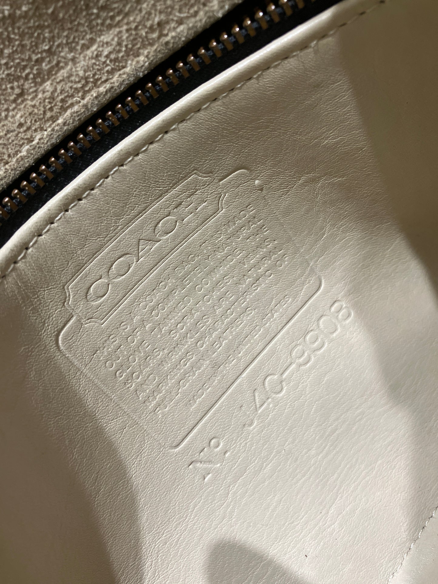 Vintage COACH Devon Beige Leather Crossbody