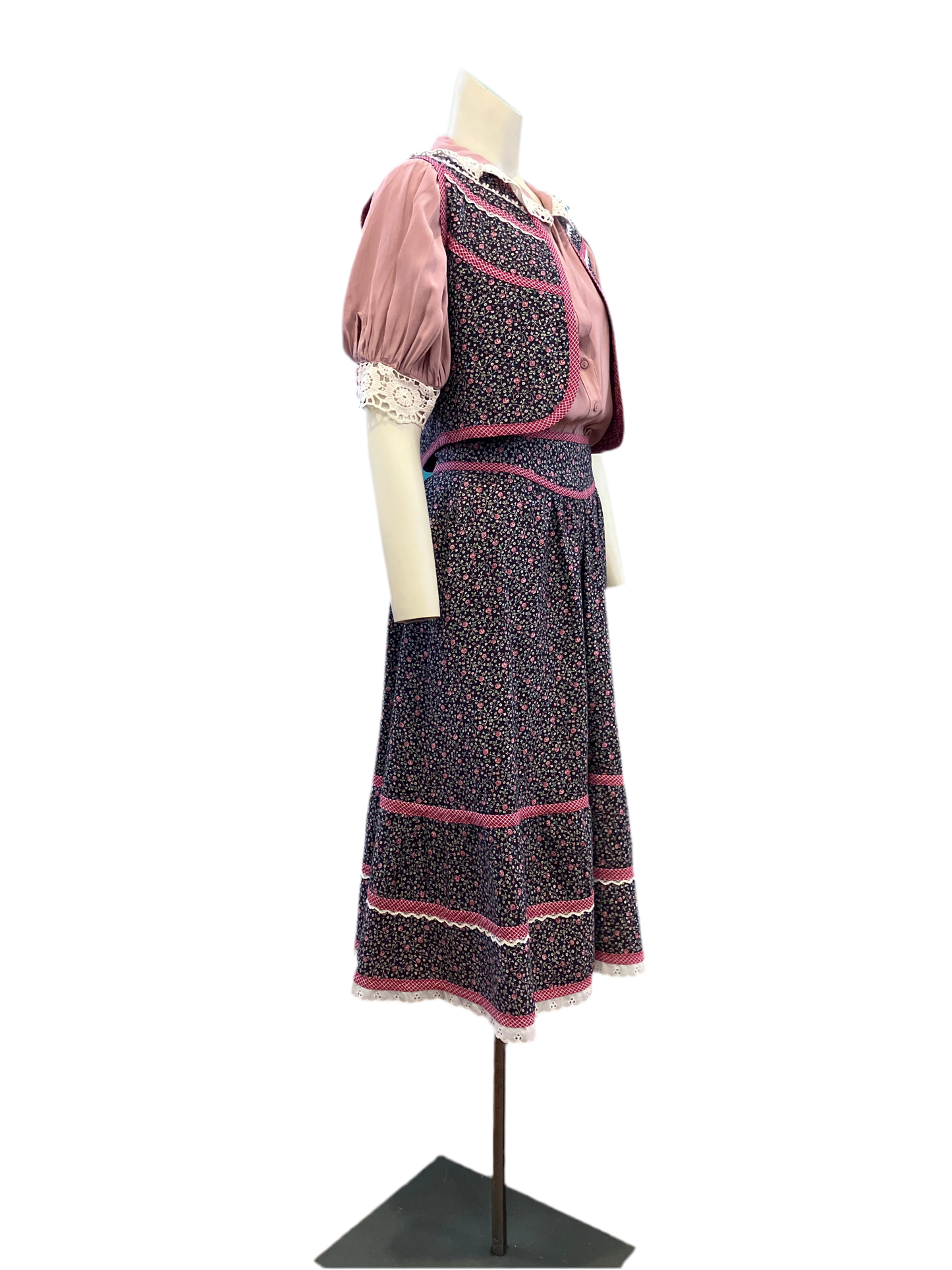 Vintage 1970’s Gunne Sax by Jessica McClintock (Blouse & Hat not included)