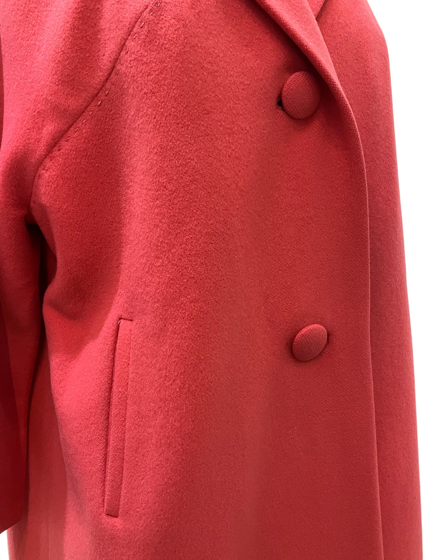 Vintage “Wolf Wile’s” 100% Cashmere Coat Connoisseur Tailored by La Vigna