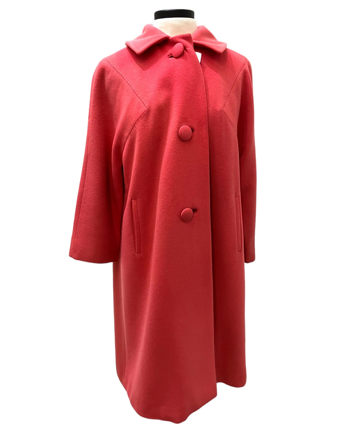 Vintage “Wolf Wile’s” 100% Cashmere Coat Connoisseur Tailored by La Vigna