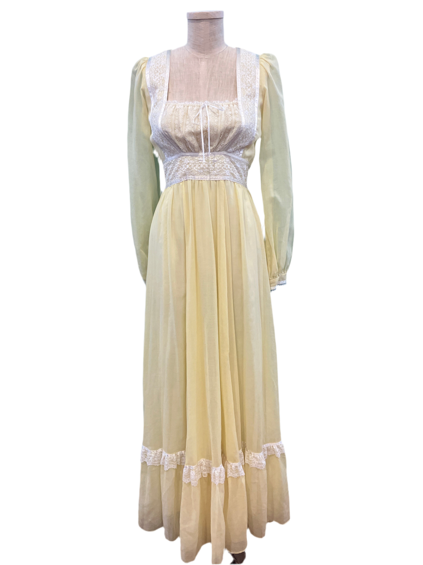 Vintage 1970’s Yellow Gunne Sax Dress