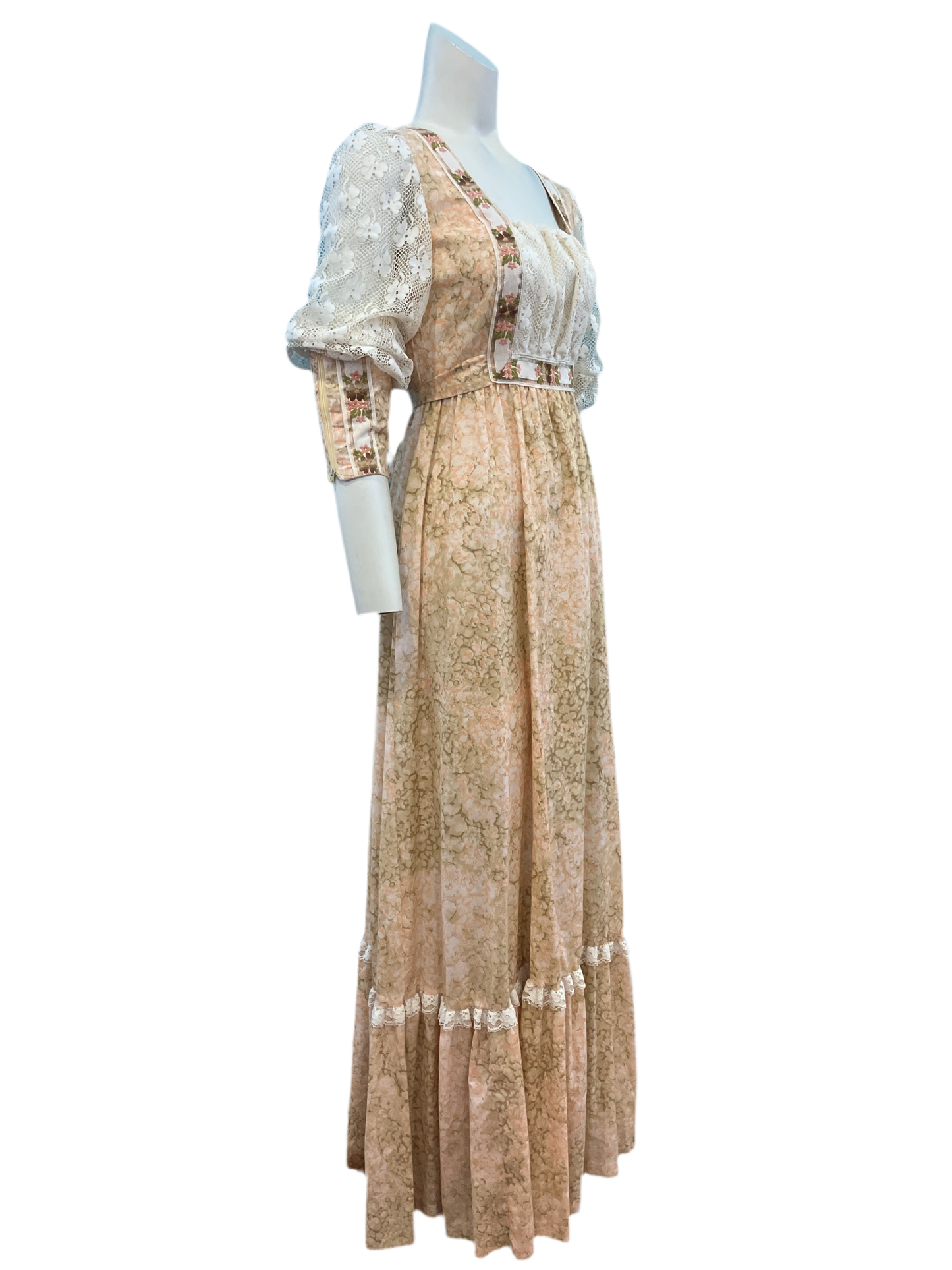 Vintage 1970’s Vicky Vaughn Renaissance Dress