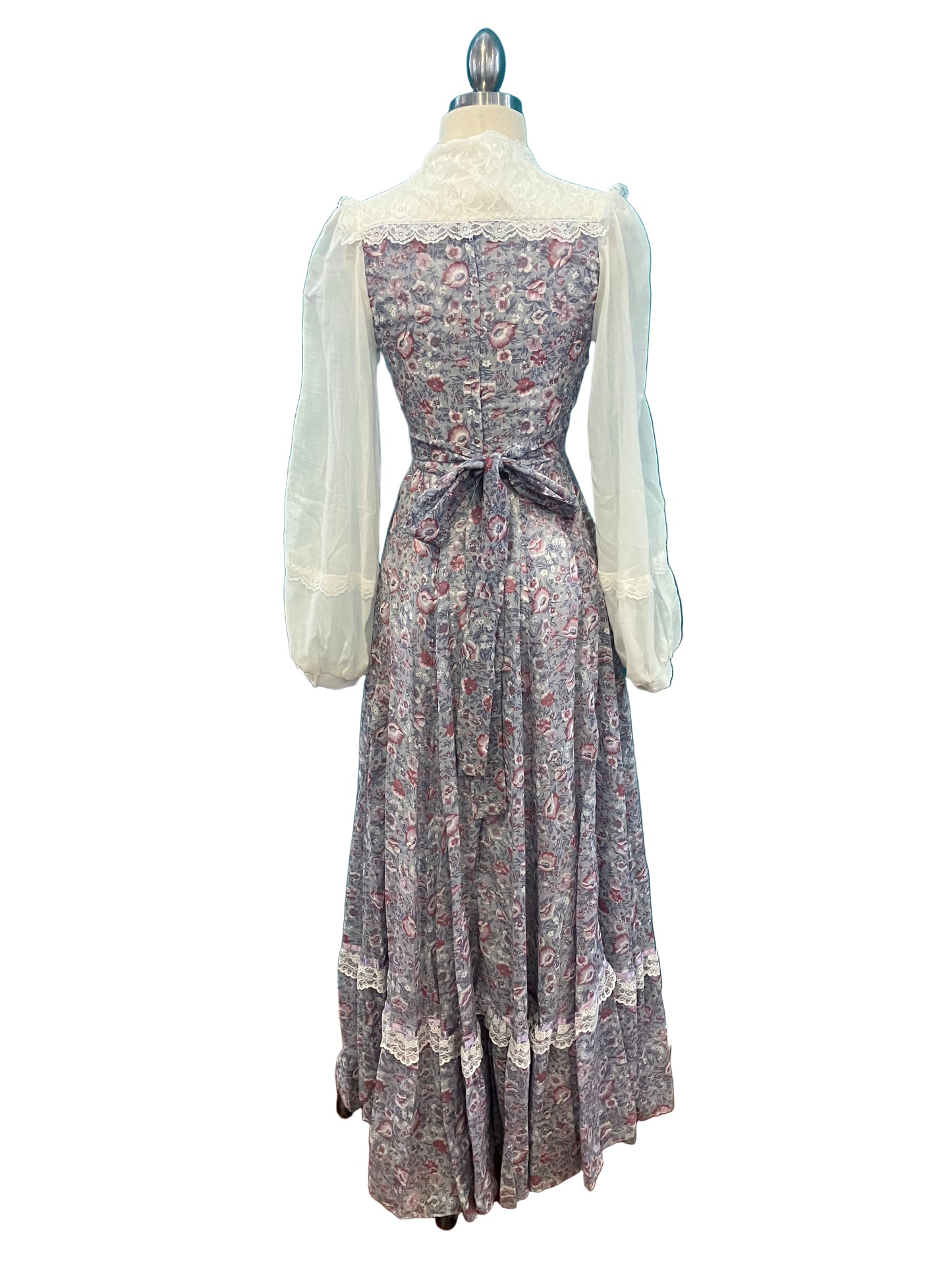 Vintage Purple Gunne Sax Dress w/ Pink Floral Pattern
