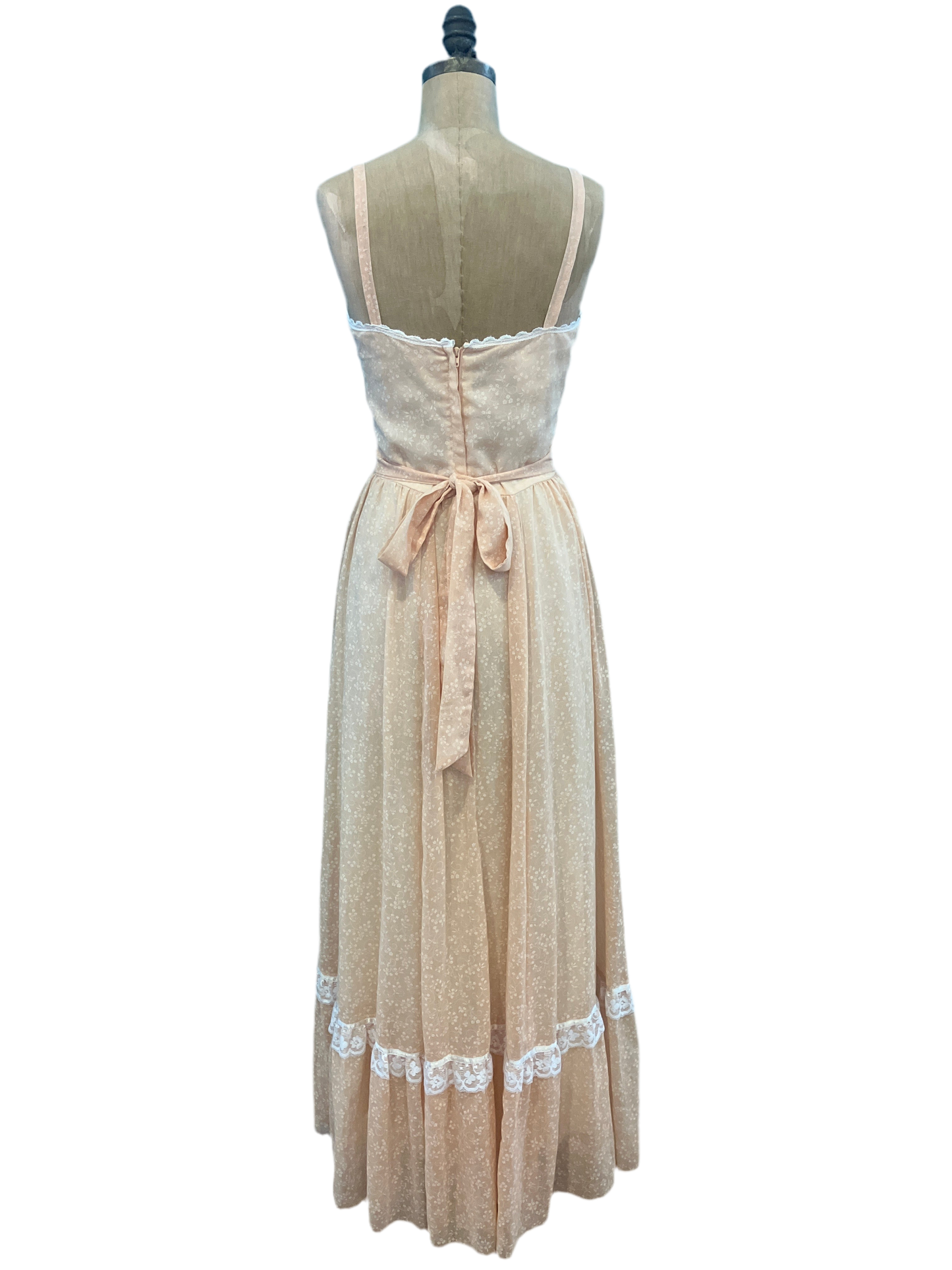 Vintage 1970’s Peach Gunne Sax Dress