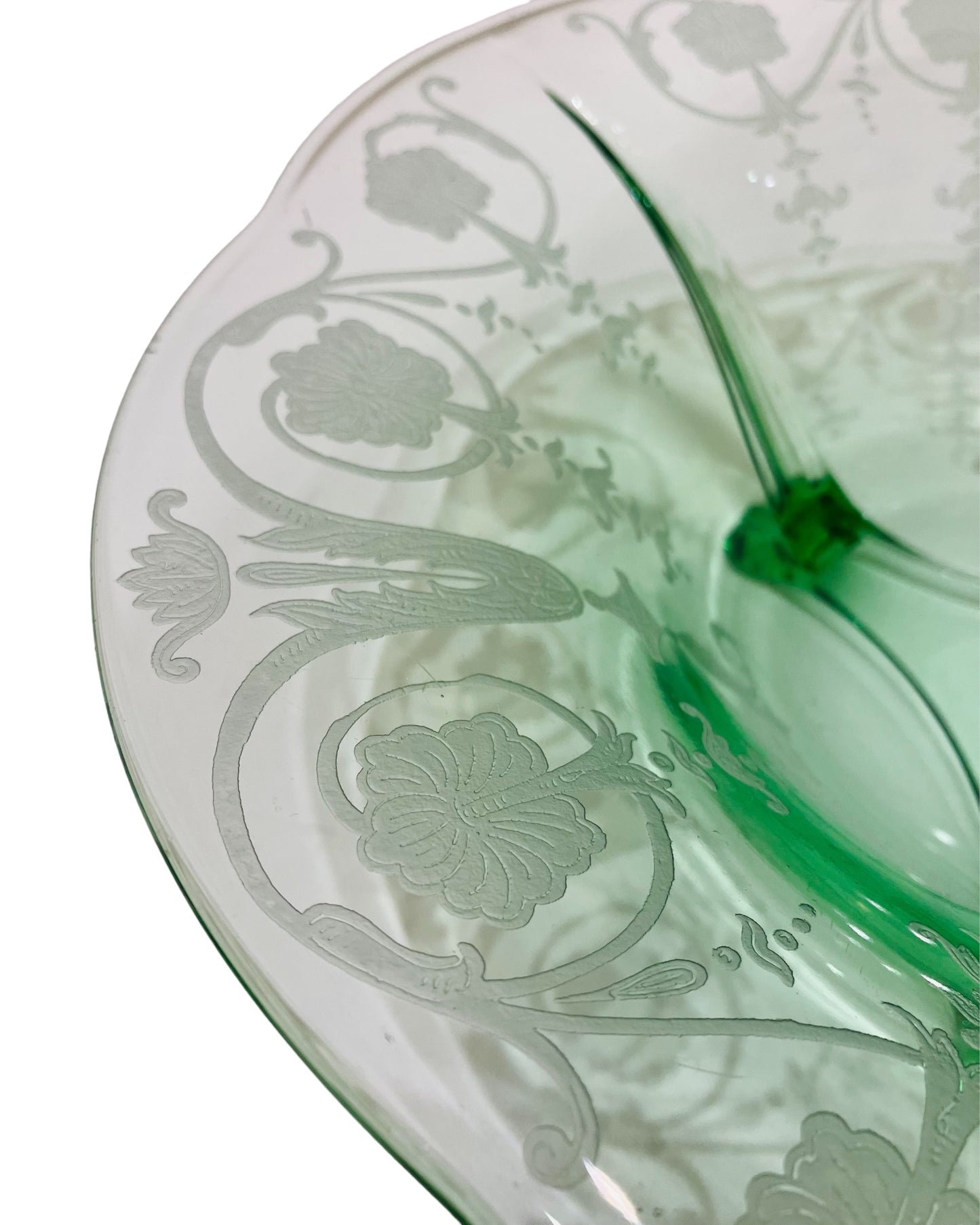 Vintage 1930s Uranium Glass Bowl
