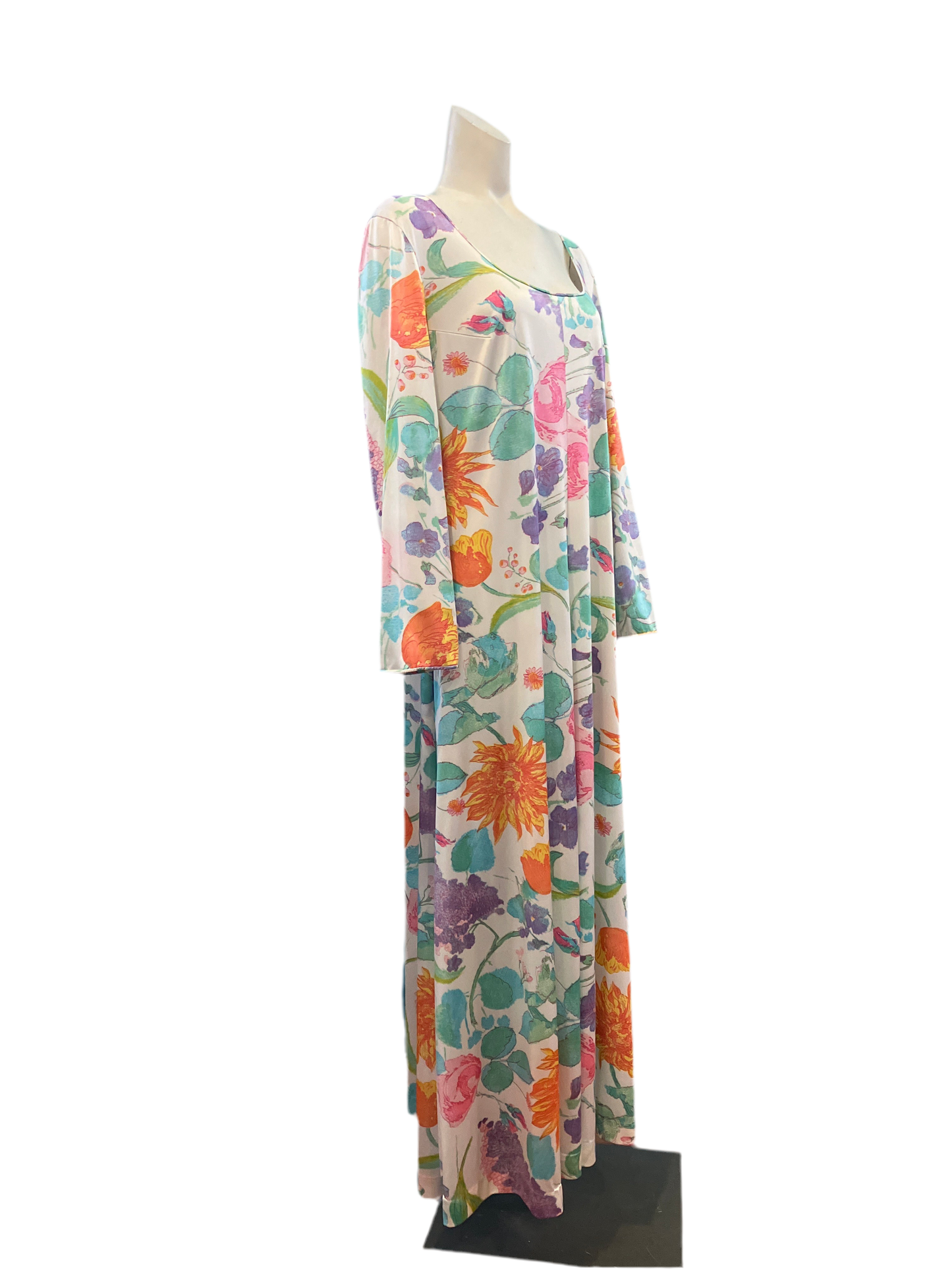 Vintage 1970’s Vanity Fair Dress