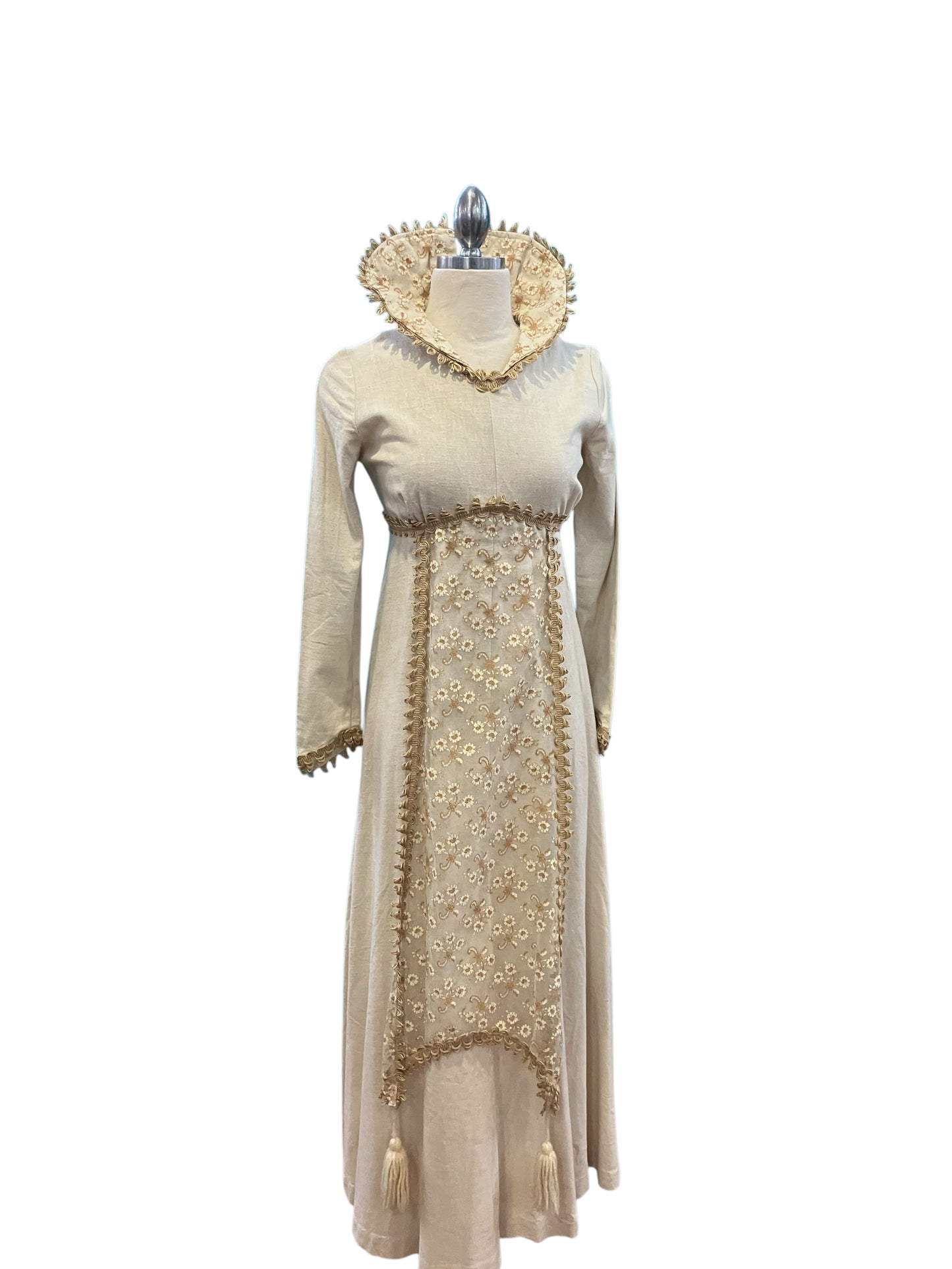 Very Rare Gunne Sax Two Hearts Label Muslin Edwardian Style Dress with High Collar Late 1960s/Early 1970s
