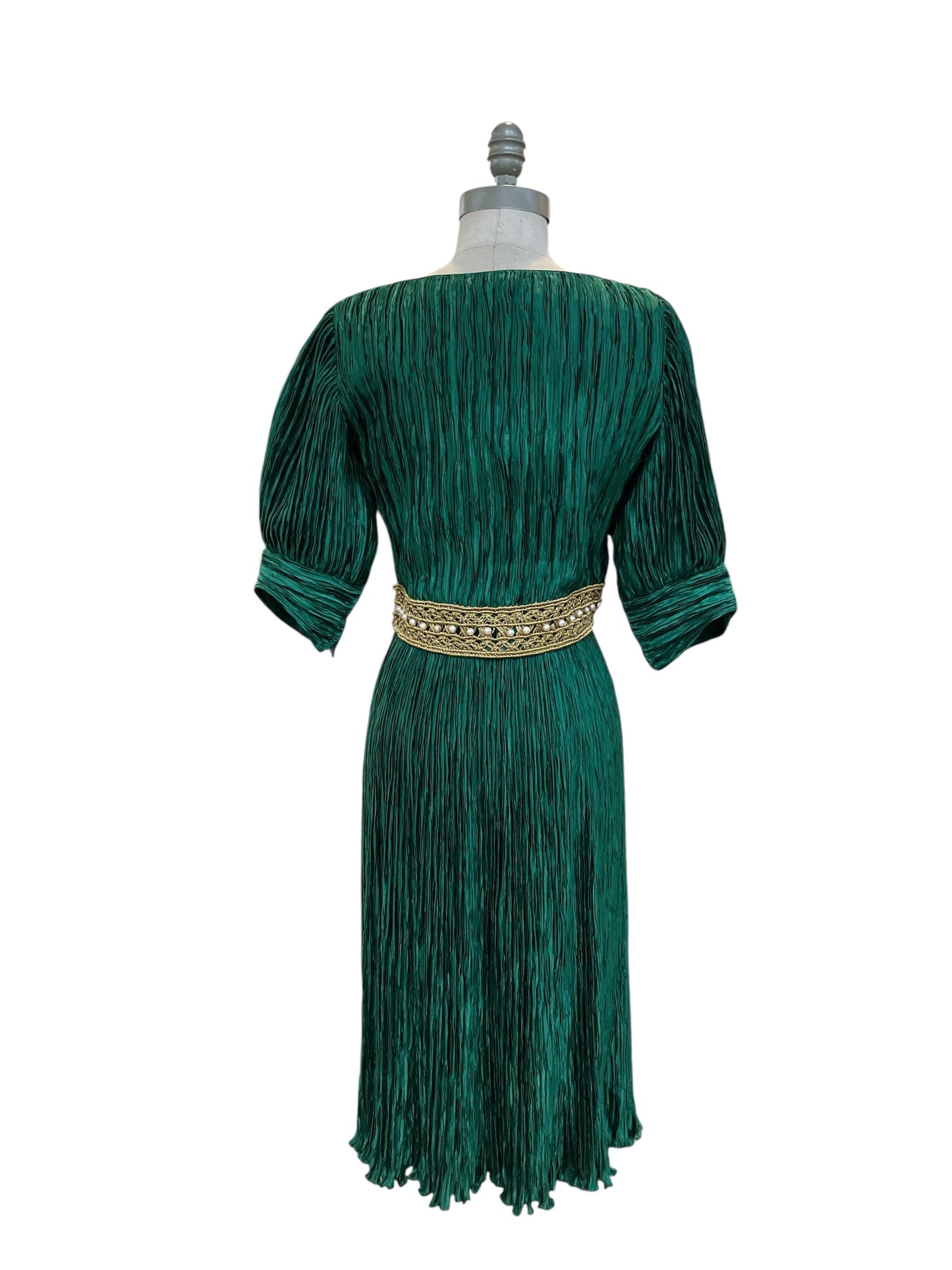 Vintage Designer Mary McFadden Couture 1980s Puffed Sleeves Dark Green Crimped Silk Cocktail Dress with Gold Belt Detail Princess Diana Style