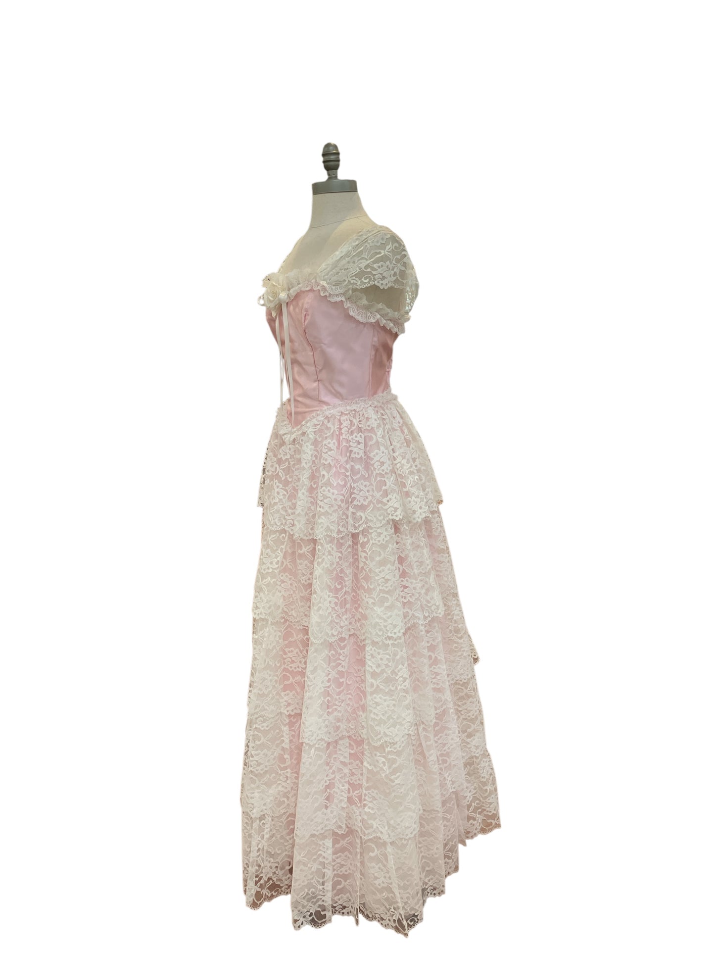 Vintage 1980s Alfred Angelo Flirtations Layered Ruffle Lace Ballgown Baby Pink Coquette Dress Vintage Size 11-12