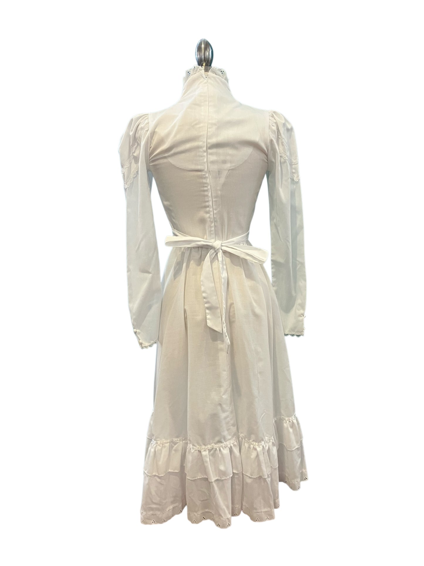 Vintage Pure White Gunne Sax Cotton Dress with Queen Anne Collar Size 7