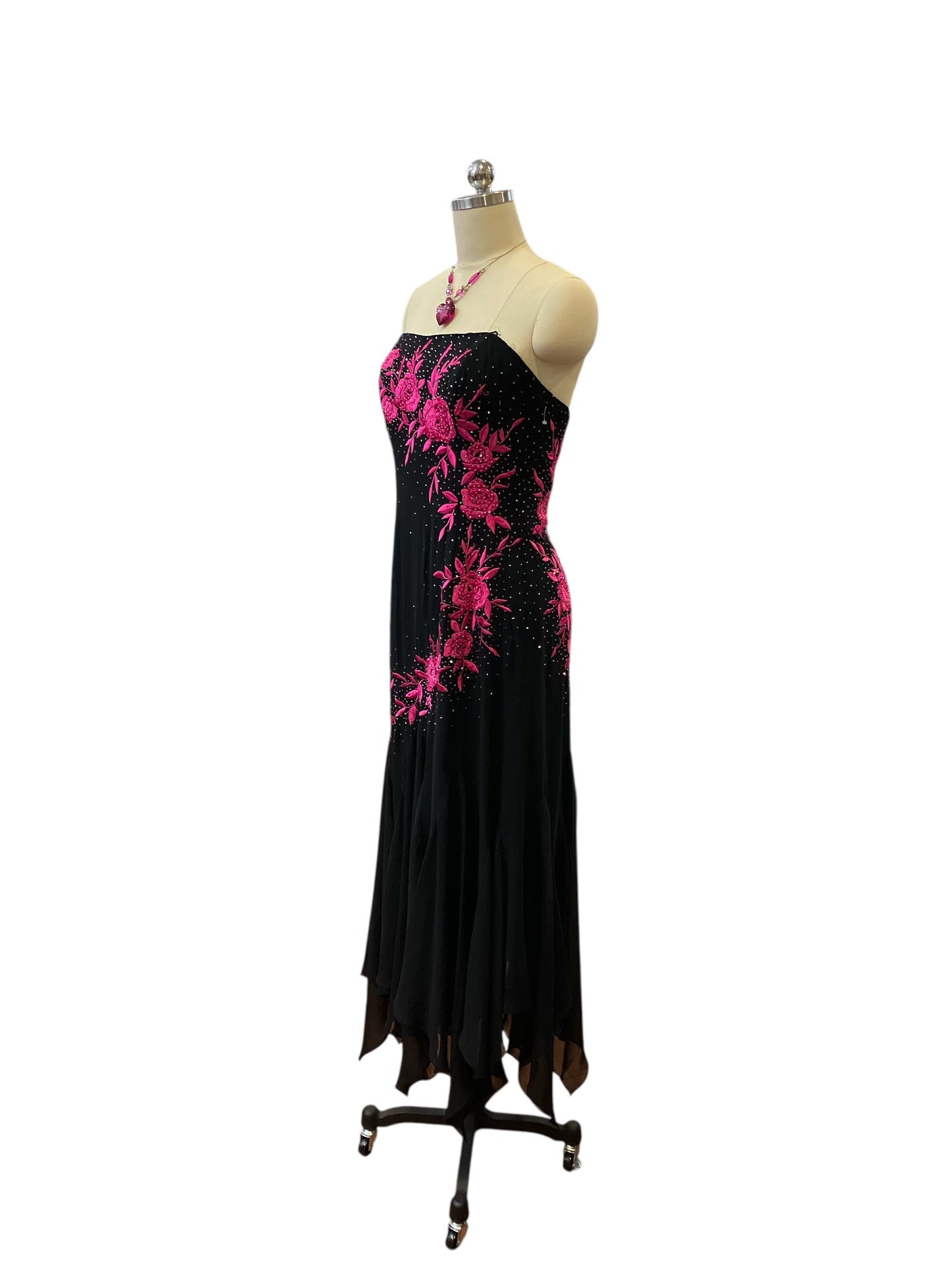 Vintage Style Black Chiffon Hot Pink Floral Appliqué Beaded Strapless Dress
