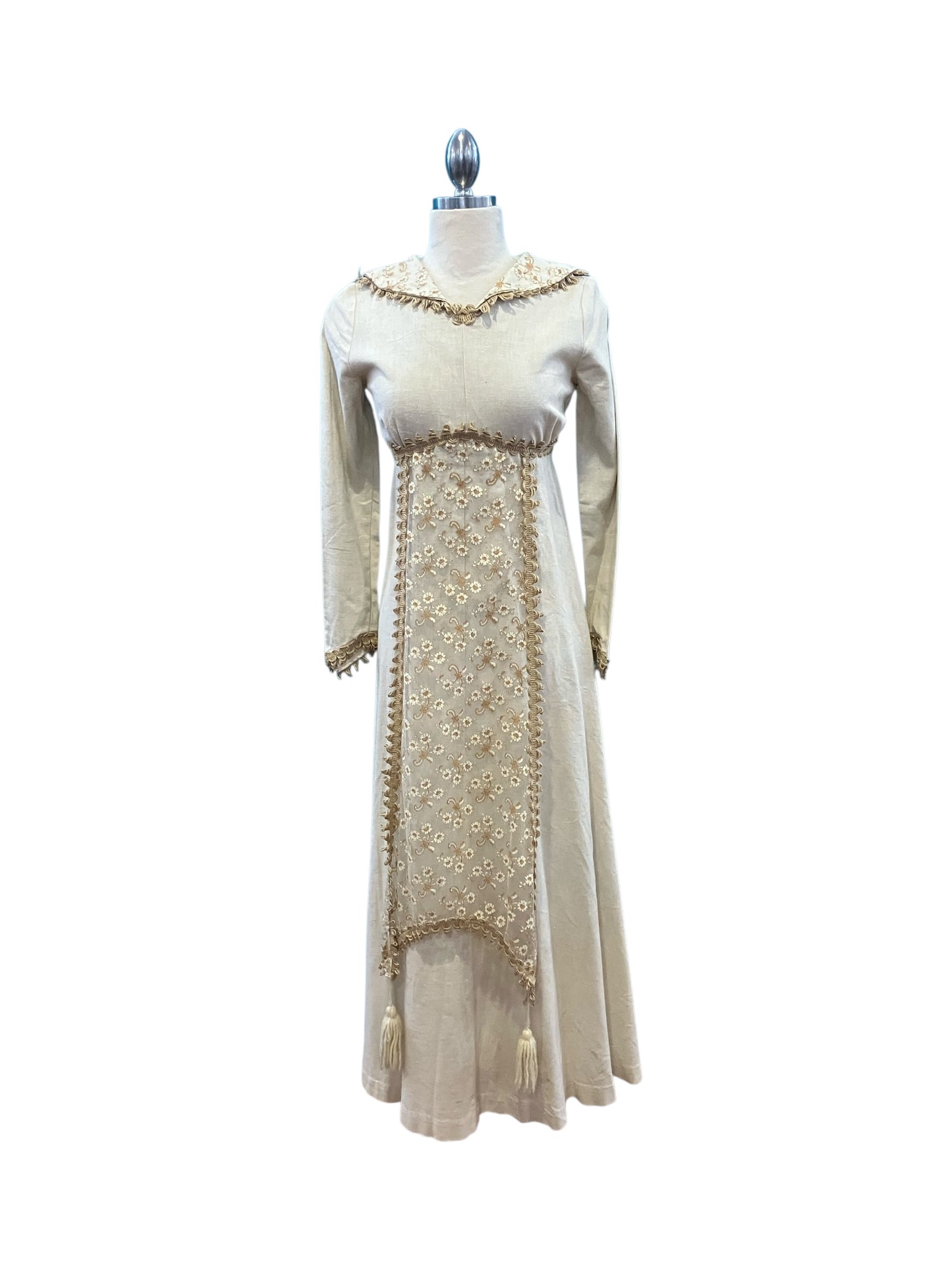 Very Rare Gunne Sax Two Hearts Label Muslin Edwardian Style Dress with High Collar Late 1960s/Early 1970s