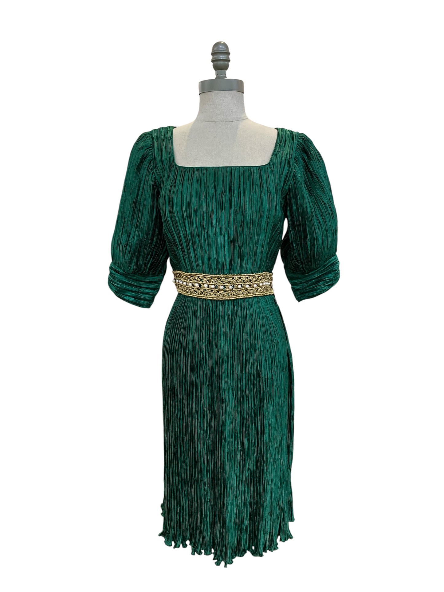 Vintage Designer Mary McFadden Couture 1980s Puffed Sleeves Dark Green Crimped Silk Cocktail Dress with Gold Belt Detail Princess Diana Style