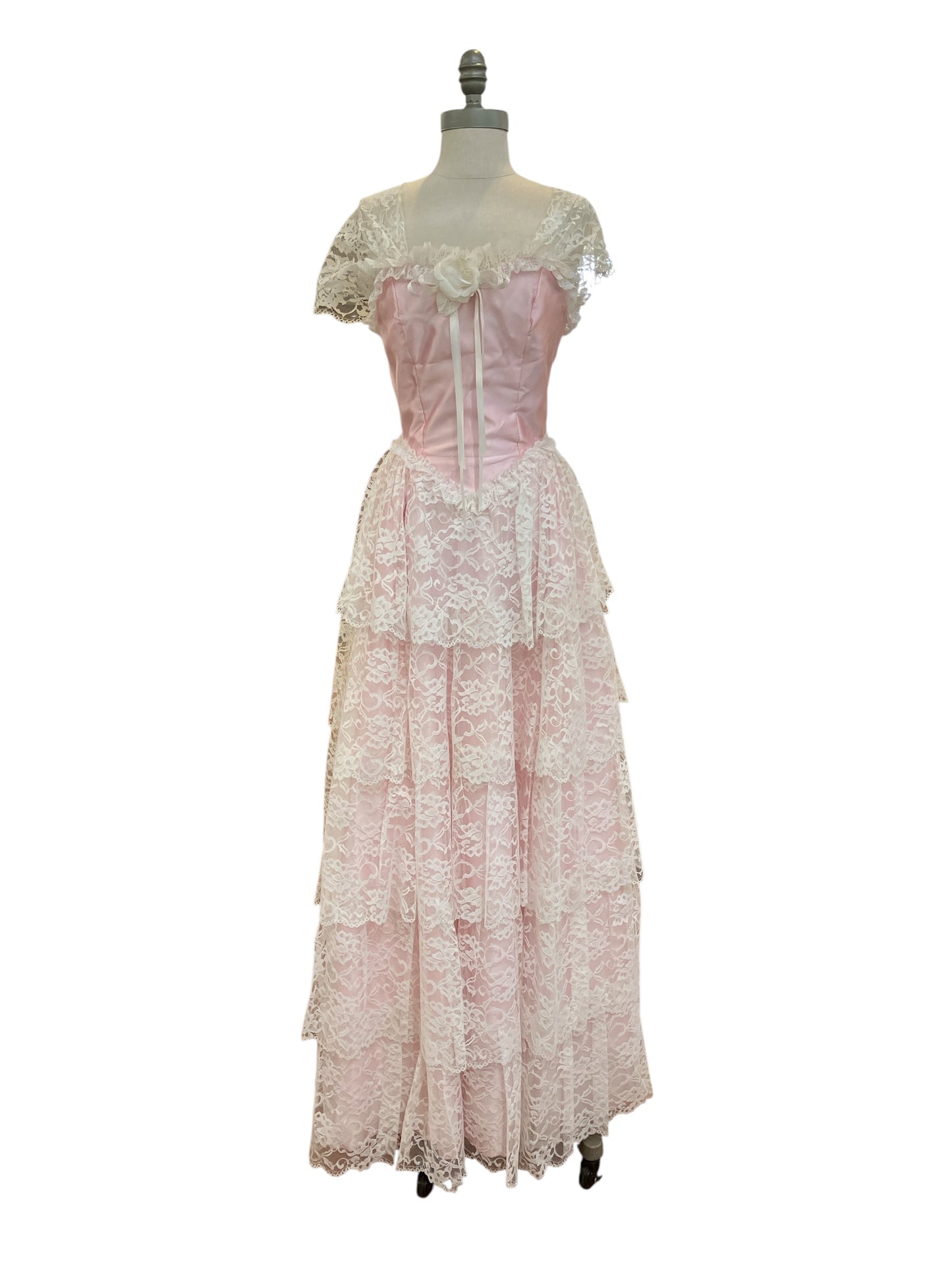 Vintage 1980s Alfred Angelo Flirtations Layered Ruffle Lace Ballgown Baby Pink Coquette Dress Vintage Size 11-12