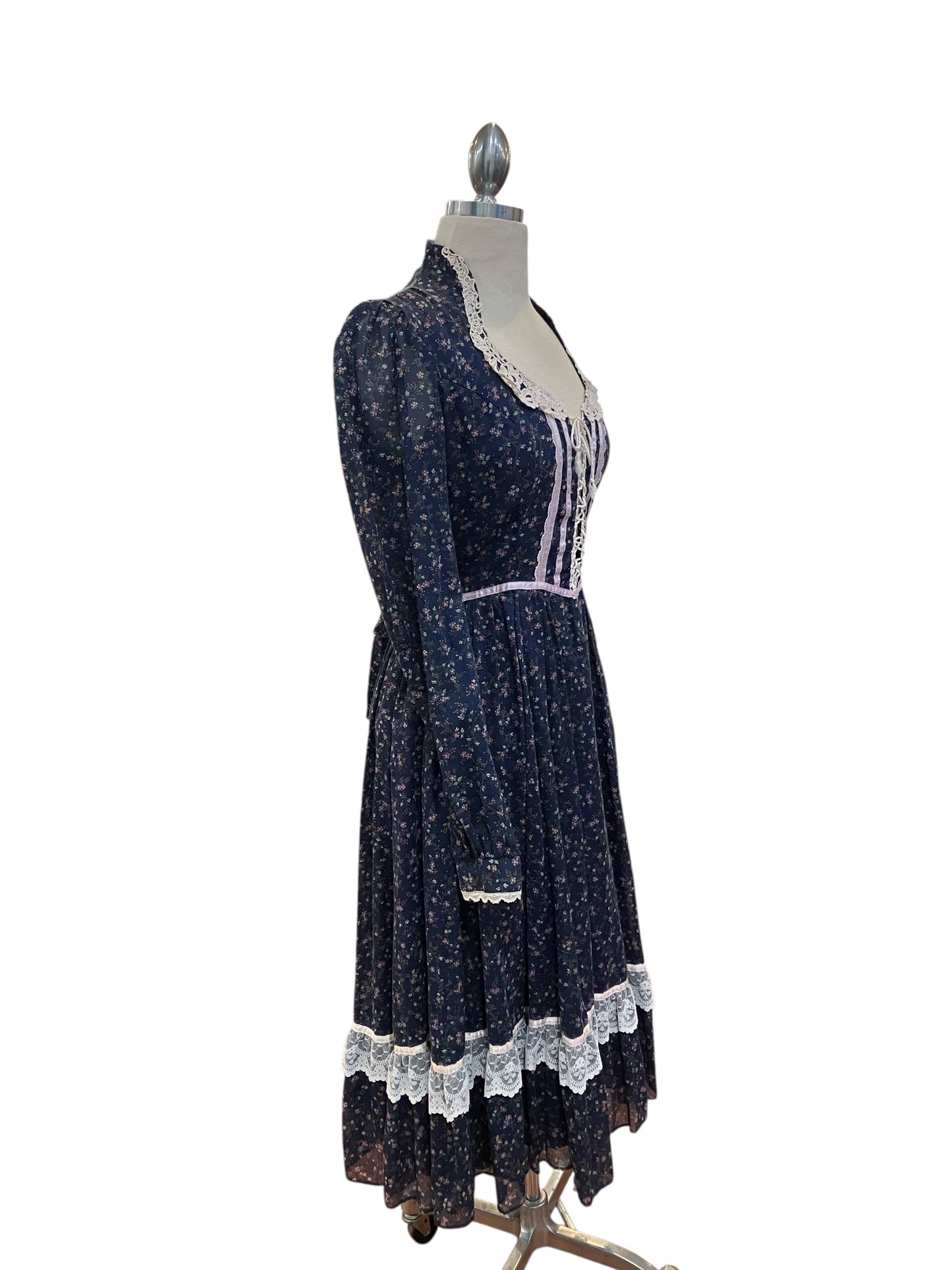 Vintage Gunne Sax Navy Blue Floral Voile with White Lace Trim