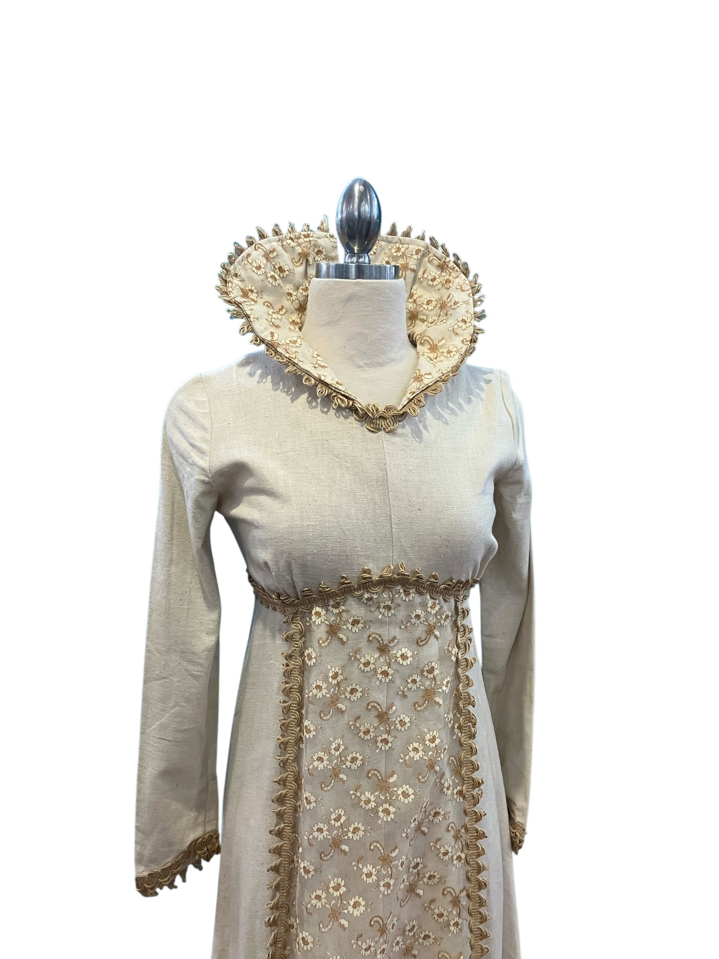 Very Rare Gunne Sax Two Hearts Label Muslin Edwardian Style Dress with High Collar Late 1960s/Early 1970s
