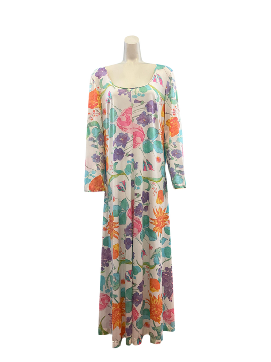 Vintage 1970’s Vanity Fair Dress