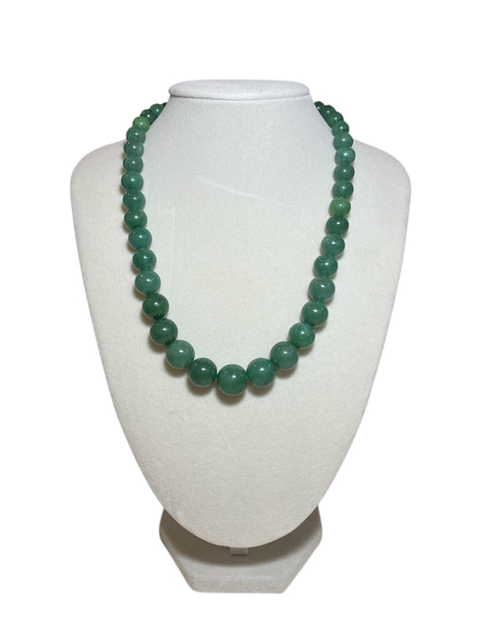 Vintage Genuine Dark Green Jade Strand Necklace 14k Gold Clasp Fine Jewelry