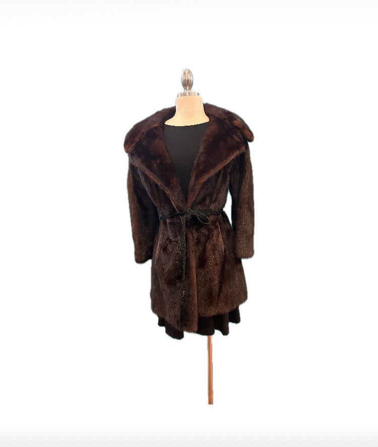“Franklin Simon New York” fur coat