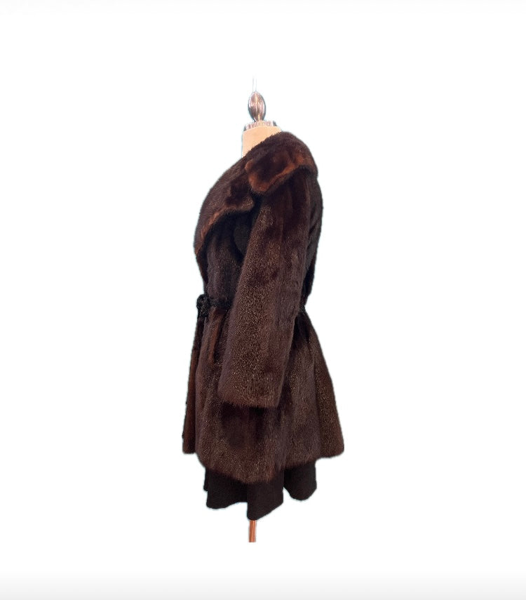 “Franklin Simon New York” fur coat